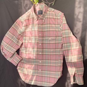 Abercrombie 4 season shirt